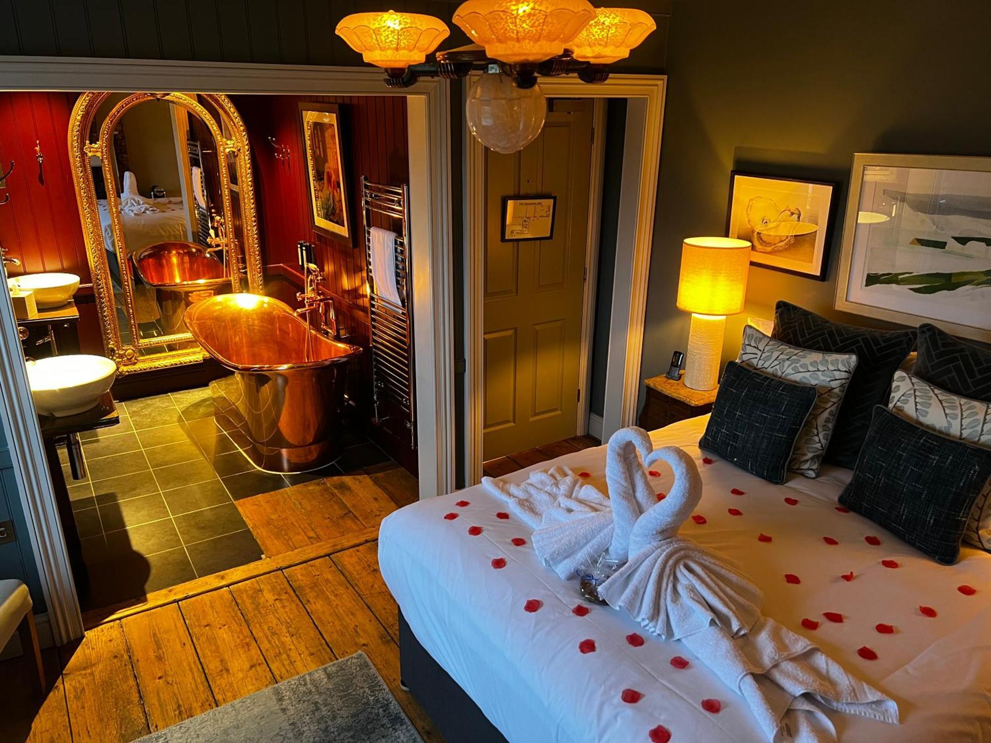 The Marquis Of Granby Hotel Alkham Bagian luar foto