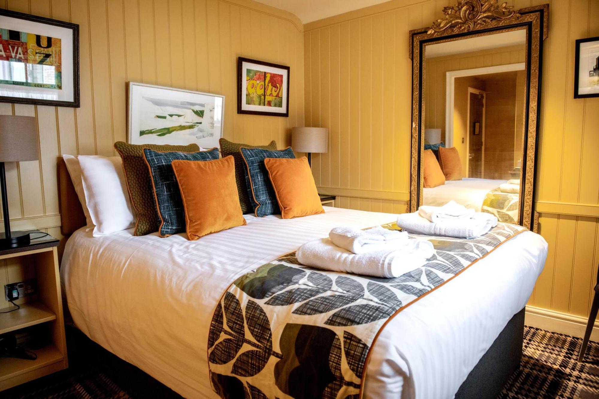 The Marquis Of Granby Hotel Alkham Bagian luar foto