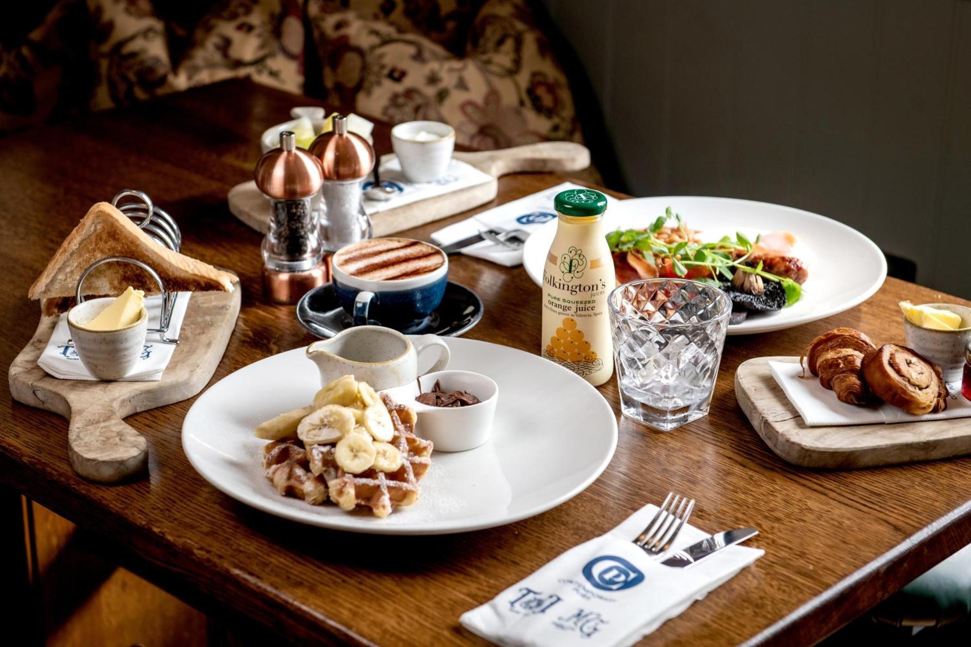 The Marquis Of Granby Hotel Alkham Bagian luar foto