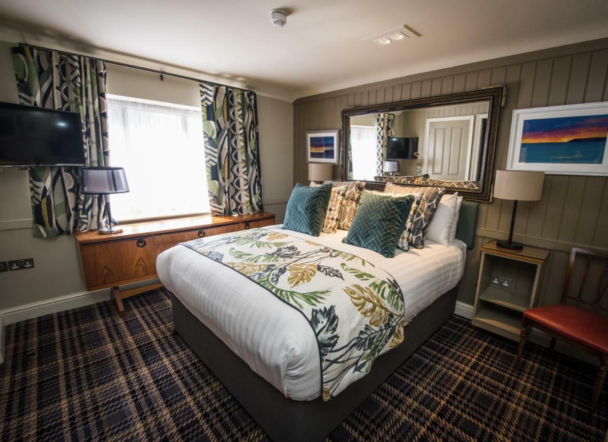 The Marquis Of Granby Hotel Alkham Bagian luar foto