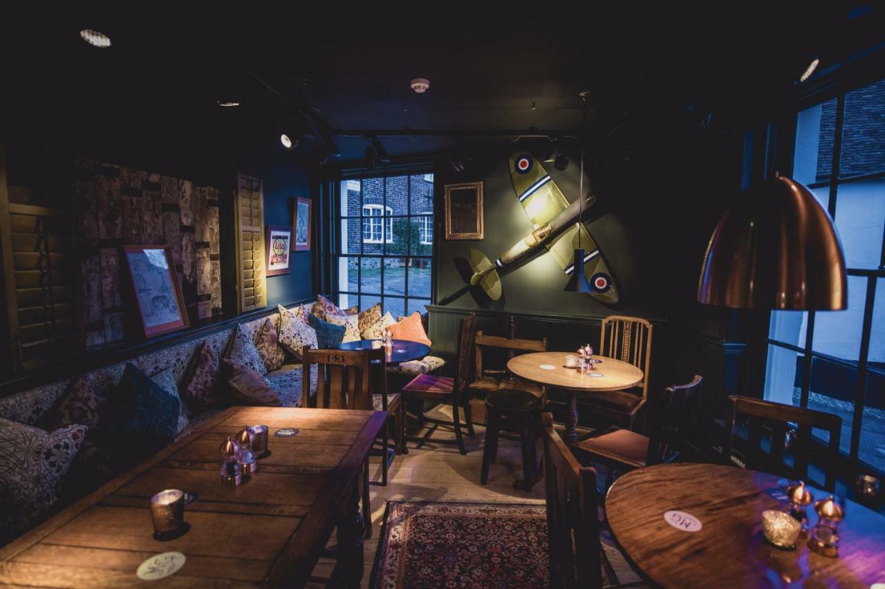 The Marquis Of Granby Hotel Alkham Bagian luar foto